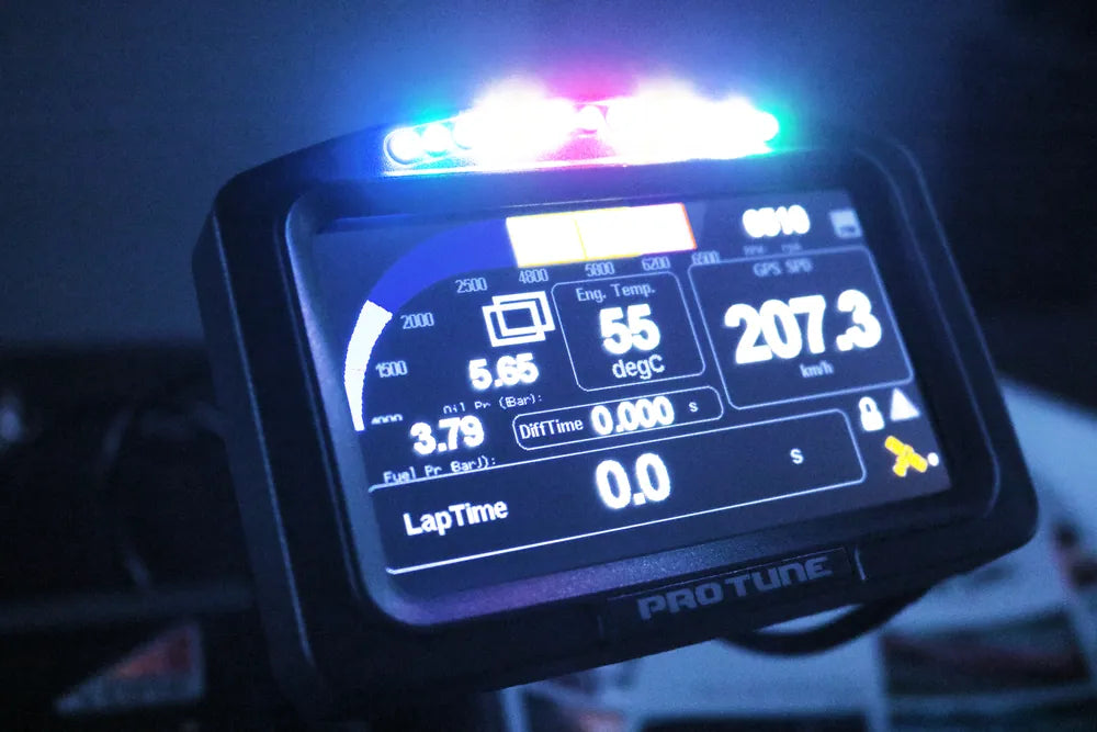 TDL 4.3 Pro Tune — dash logger compacto com tela LCD touch de 4.3 polegadas e 1.000 nits